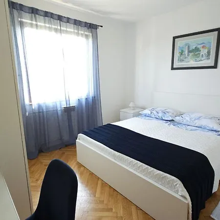 Jole - A4 -two Bedrooms - Close To The Center * Porec