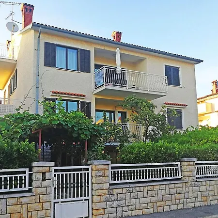 Apartment Jole - A4 -two Bedrooms - Close To The Center *
